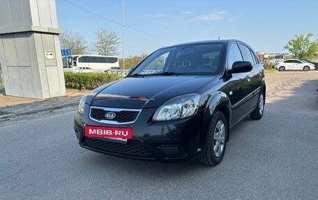 KIA Rio II, 2011 год, 739 000 рублей, 2 фотография