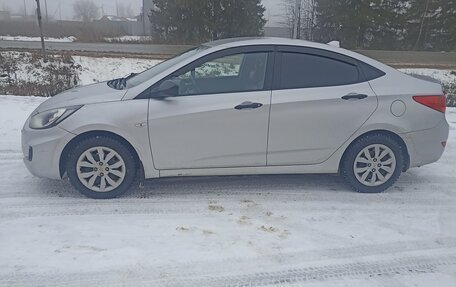 Hyundai Solaris II рестайлинг, 2014 год, 650 000 рублей, 8 фотография
