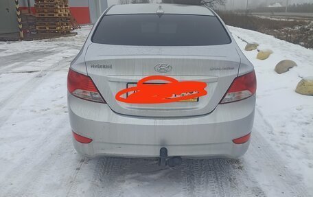Hyundai Solaris II рестайлинг, 2014 год, 650 000 рублей, 30 фотография