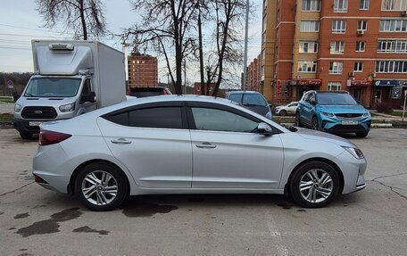 Hyundai Elantra VI рестайлинг, 2019 год, 1 700 000 рублей, 3 фотография