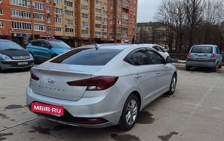 Hyundai Elantra VI рестайлинг, 2019 год, 1 700 000 рублей, 4 фотография