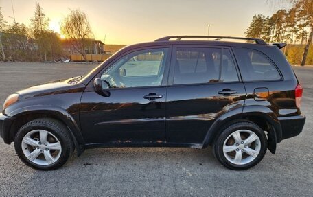 Toyota RAV4, 2002 год, 895 000 рублей, 2 фотография