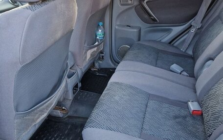 Toyota RAV4, 2002 год, 895 000 рублей, 13 фотография
