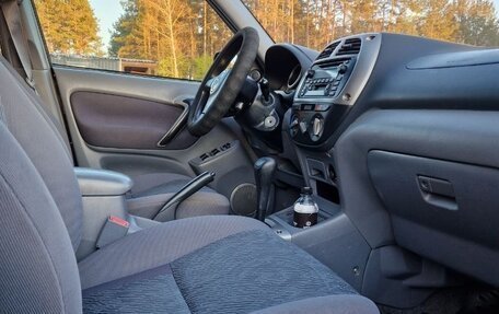Toyota RAV4, 2002 год, 895 000 рублей, 16 фотография