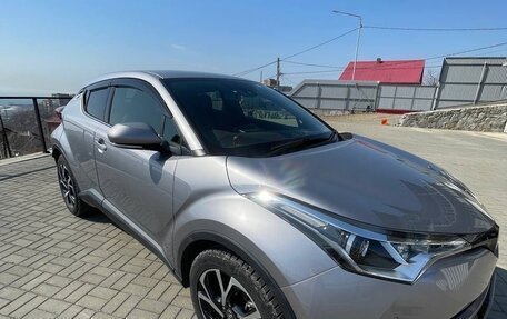 Toyota C-HR I рестайлинг, 2017 год, 1 550 000 рублей, 2 фотография