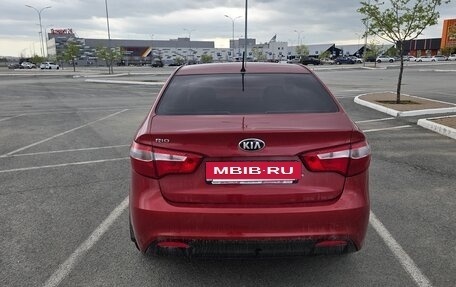 KIA Rio III рестайлинг, 2013 год, 820 000 рублей, 3 фотография