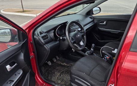 KIA Rio III рестайлинг, 2013 год, 820 000 рублей, 6 фотография