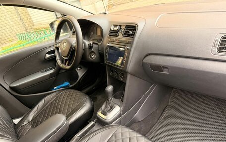 Volkswagen Polo VI (EU Market), 2020 год, 700 000 рублей, 4 фотография