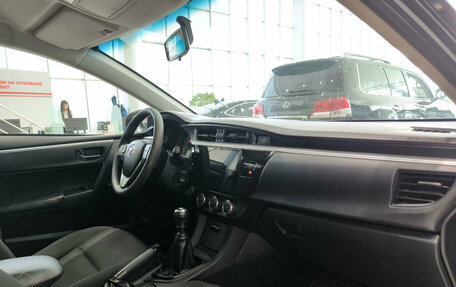 Toyota Corolla, 2014 год, 1 099 000 рублей, 13 фотография