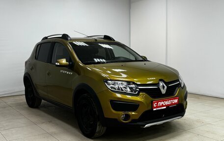 Renault Sandero II рестайлинг, 2014 год, 810 000 рублей, 3 фотография