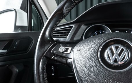 Volkswagen Tiguan II, 2019 год, 2 349 000 рублей, 17 фотография