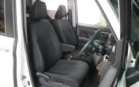 Toyota Roomy I, 2018 год, 1 099 000 рублей, 10 фотография