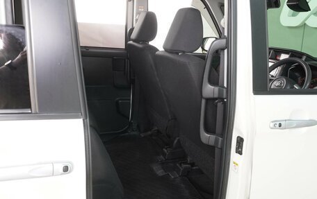 Toyota Roomy I, 2018 год, 1 099 000 рублей, 11 фотография