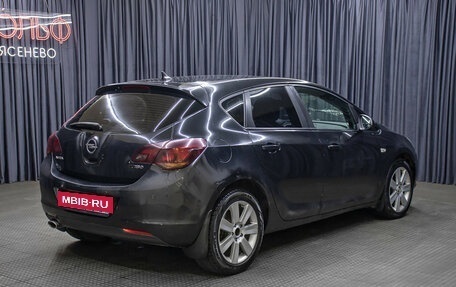 Opel Astra J, 2011 год, 449 000 рублей, 5 фотография
