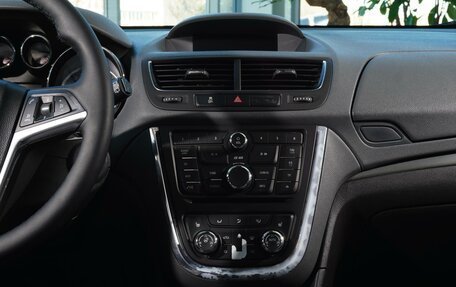 Opel Mokka I, 2013 год, 874 111 рублей, 23 фотография