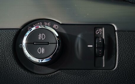 Opel Mokka I, 2013 год, 874 111 рублей, 24 фотография