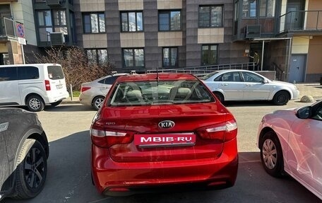 KIA Rio III рестайлинг, 2013 год, 900 000 рублей, 4 фотография