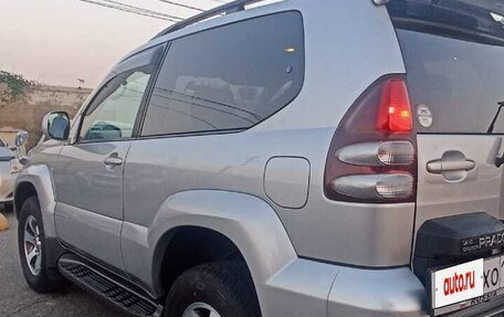 Toyota Land Cruiser Prado 120 рестайлинг, 2008 год, 2 349 000 рублей, 3 фотография