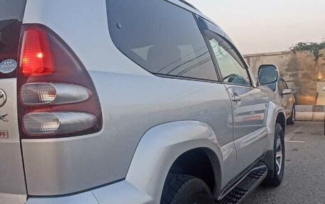 Toyota Land Cruiser Prado 120 рестайлинг, 2008 год, 2 349 000 рублей, 4 фотография