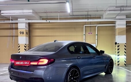 BMW 5 серия, 2021 год, 6 999 999 рублей, 3 фотография