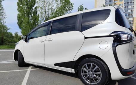 Toyota Sienta II, 2019 год, 1 490 000 рублей, 7 фотография