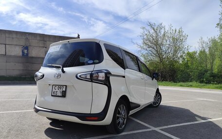 Toyota Sienta II, 2019 год, 1 490 000 рублей, 3 фотография