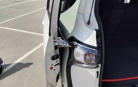 Toyota Sienta II, 2019 год, 1 490 000 рублей, 17 фотография