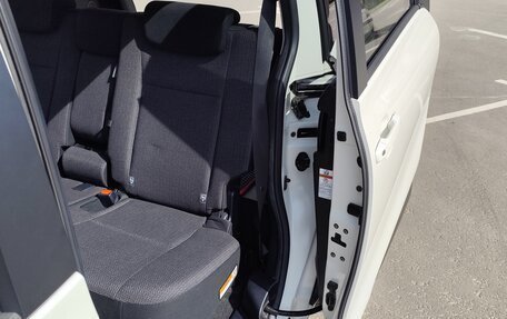 Toyota Sienta II, 2019 год, 1 490 000 рублей, 16 фотография