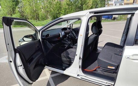 Toyota Sienta II, 2019 год, 1 490 000 рублей, 18 фотография