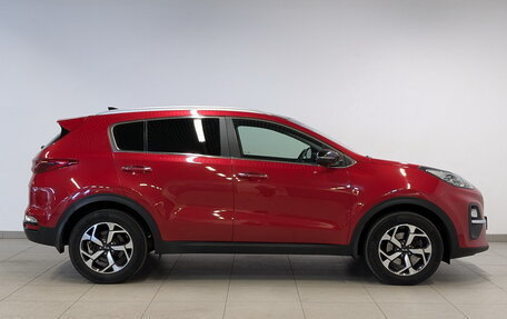 KIA Sportage IV рестайлинг, 2020 год, 2 450 000 рублей, 4 фотография