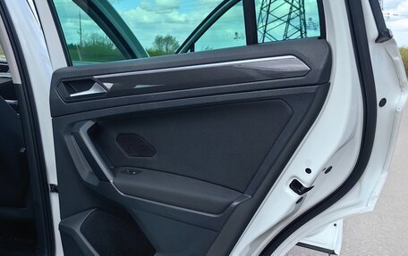 Volkswagen Tiguan II, 2018 год, 3 500 000 рублей, 25 фотография