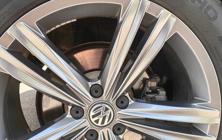 Volkswagen Tiguan II, 2018 год, 3 500 000 рублей, 34 фотография