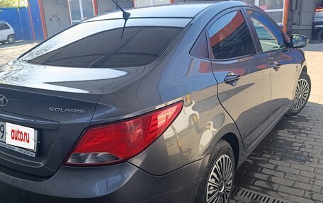 Hyundai Solaris II рестайлинг, 2015 год, 1 000 000 рублей, 7 фотография