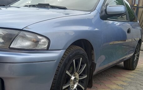Mazda 323, 1998 год, 390 000 рублей, 3 фотография