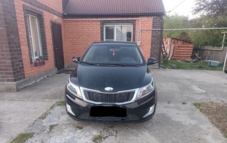 KIA Rio III рестайлинг, 2013 год, 550 000 рублей, 1 фотография