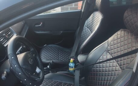 KIA Rio III рестайлинг, 2013 год, 550 000 рублей, 6 фотография