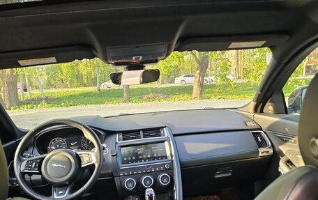 Jaguar E-Pace, 2019 год, 2 890 000 рублей, 10 фотография
