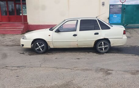 Daewoo Nexia I рестайлинг, 2012 год, 70 000 рублей, 1 фотография