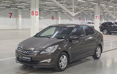 Hyundai Solaris II рестайлинг, 2015 год, 830 000 рублей, 1 фотография