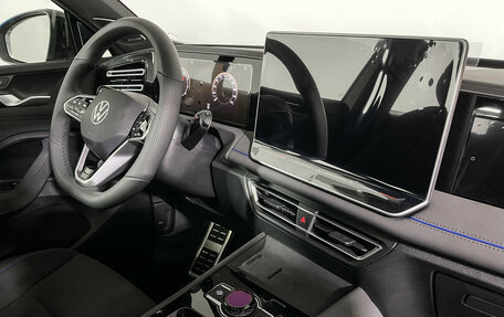 Volkswagen Tiguan, 2025 год, 5 199 000 рублей, 12 фотография