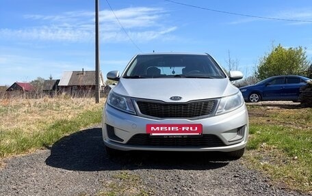 KIA Rio III рестайлинг, 2012 год, 700 000 рублей, 4 фотография