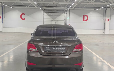 Hyundai Solaris II рестайлинг, 2015 год, 830 000 рублей, 7 фотография
