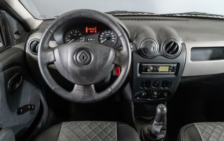 Renault Logan I, 2015 год, 545 000 рублей, 17 фотография