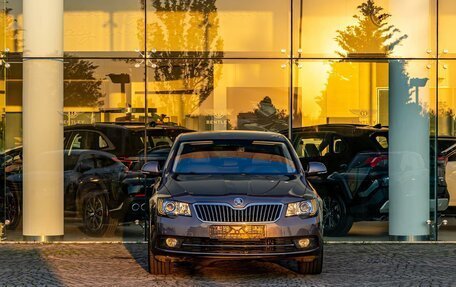 Skoda Superb III рестайлинг, 2014 год, 1 295 000 рублей, 2 фотография