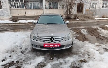 Mercedes-Benz C-Класс, 2007 год, 700 000 рублей, 3 фотография