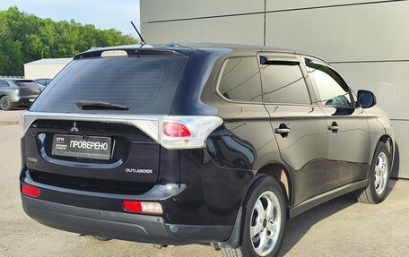 Mitsubishi Outlander III рестайлинг 3, 2013 год, 1 470 000 рублей, 6 фотография