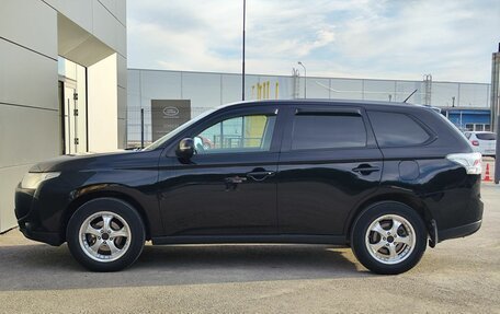 Mitsubishi Outlander III рестайлинг 3, 2013 год, 1 470 000 рублей, 10 фотография