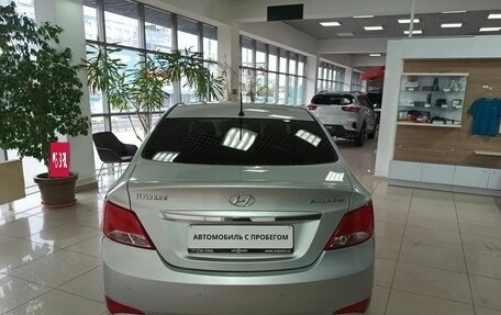 Hyundai Solaris II рестайлинг, 2015 год, 925 000 рублей, 6 фотография