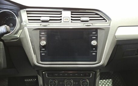 Volkswagen Tiguan II, 2020 год, 2 750 000 рублей, 13 фотография