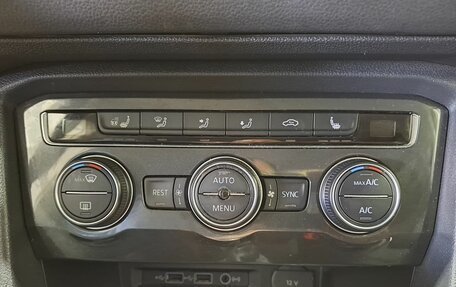Volkswagen Tiguan II, 2020 год, 2 750 000 рублей, 15 фотография